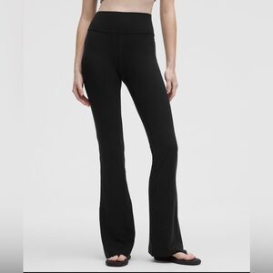 Lululemon Groove Nulu High-Rise Flared Pant